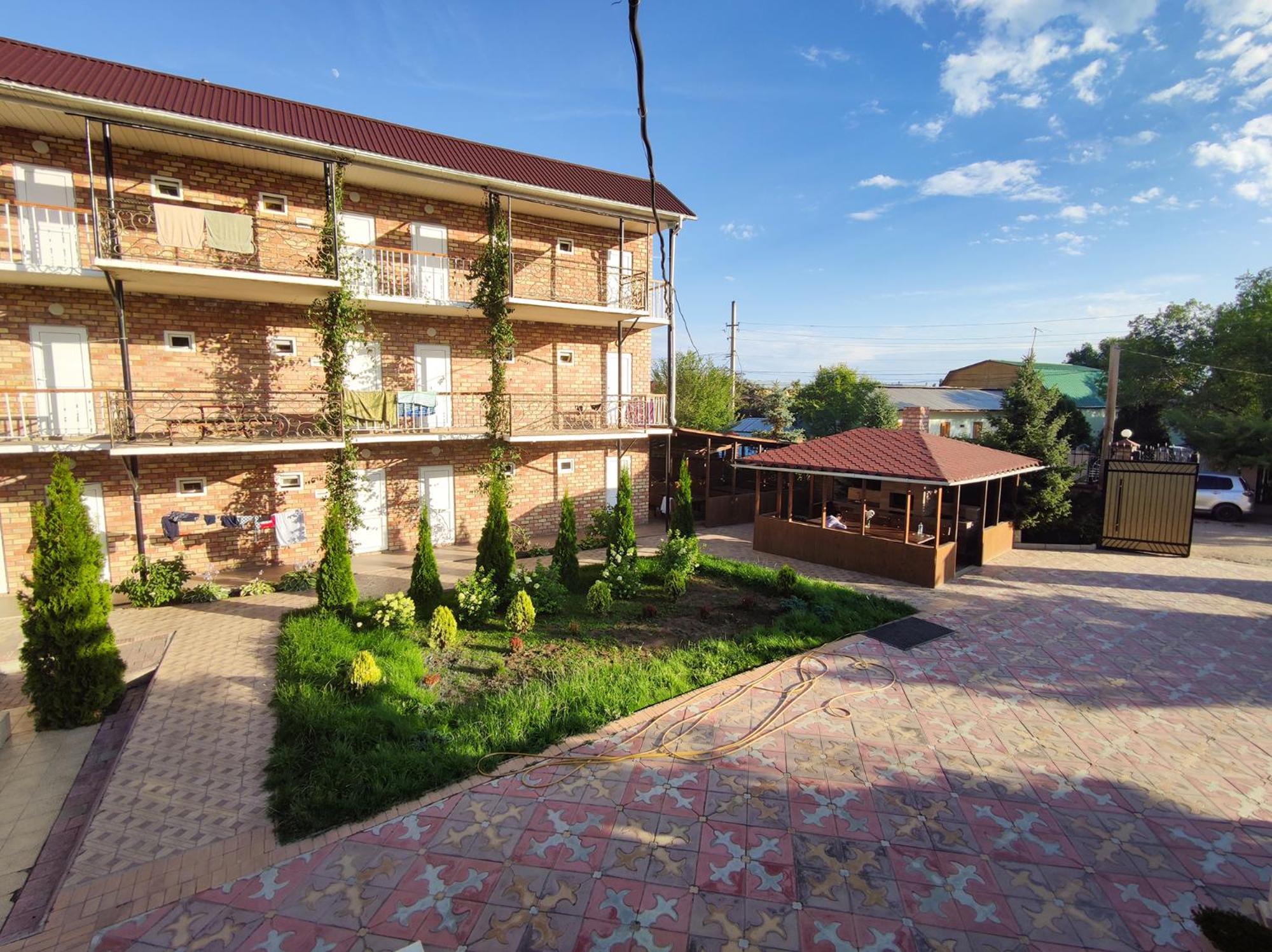 Адилет Cholpon-Ata Exterior foto