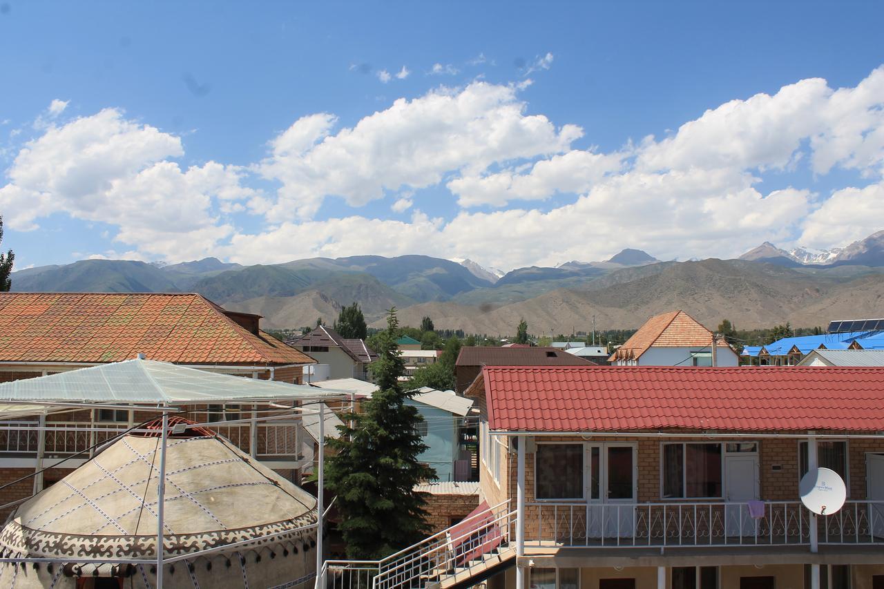 Адилет Cholpon-Ata Exterior foto